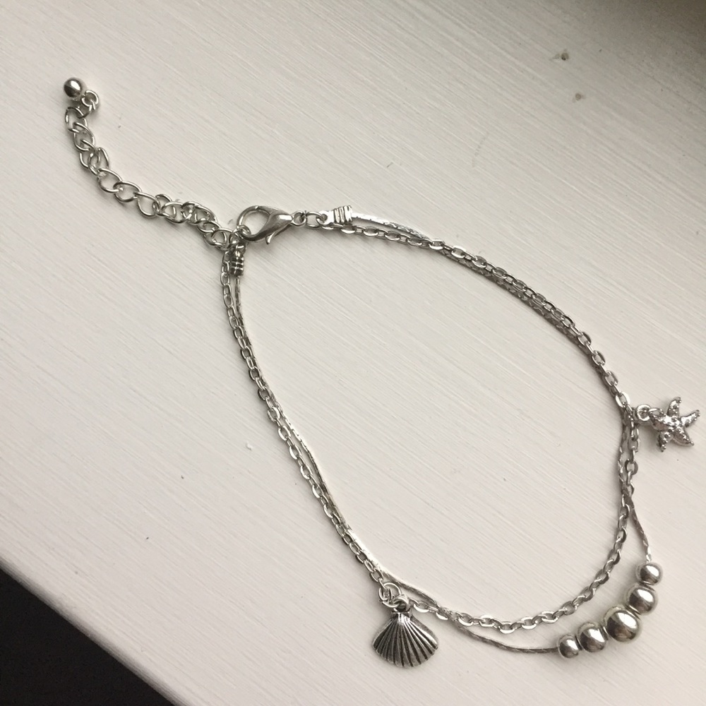 ⚜️[𝟯/$𝟭𝟴]⚜️4 Layered Silver Ankle Bracelet NEW - Picture 4 of 8